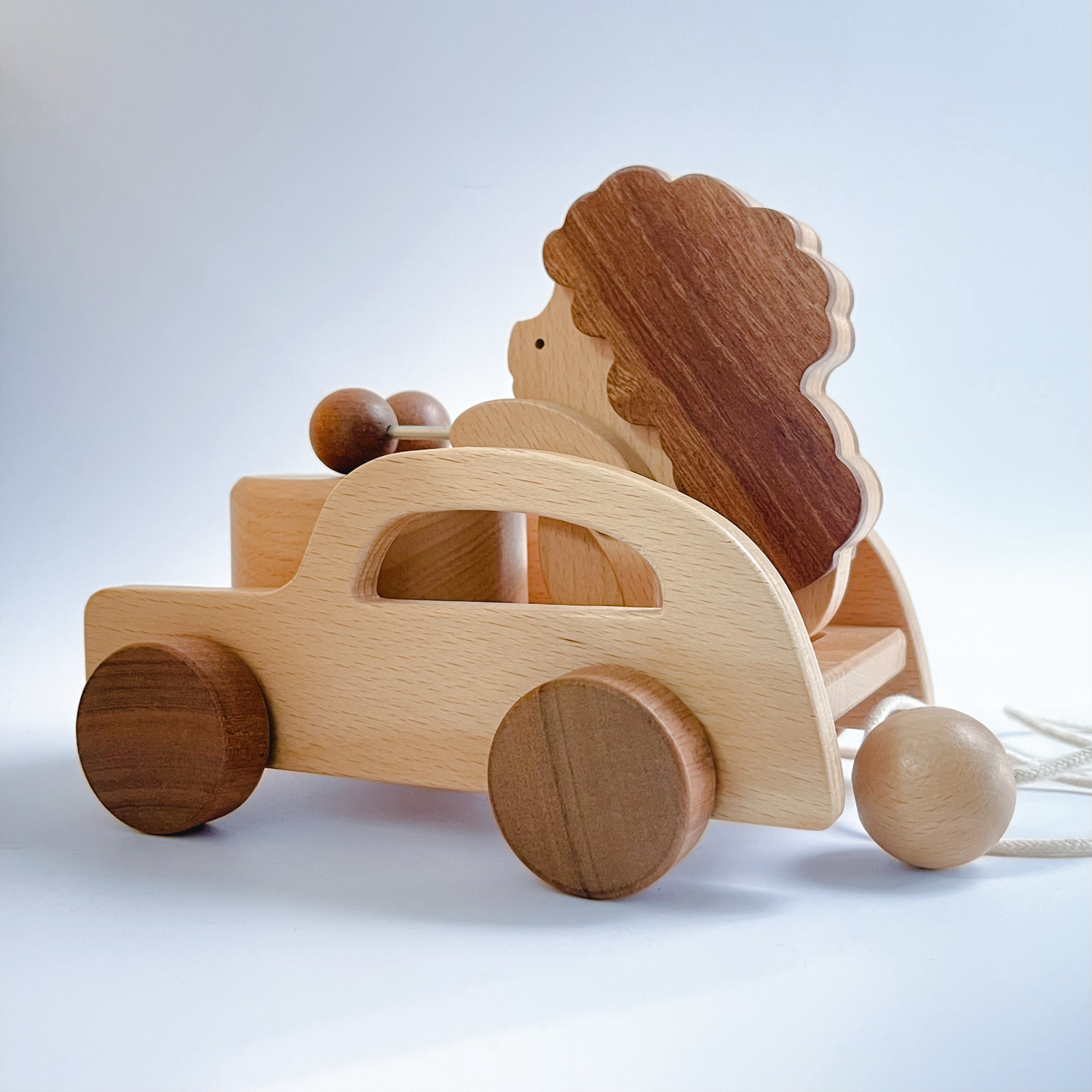 Igelanhänger aus Holz